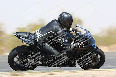 media/Mar-28-2022-Superbike Trackdays (Mon) [[b8603d0f67]]/Open Track Time/Turn 3 Inside/